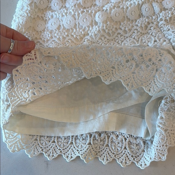 LOFT Riviera White Shorts with Elegant Lace - Picture 5 of 5